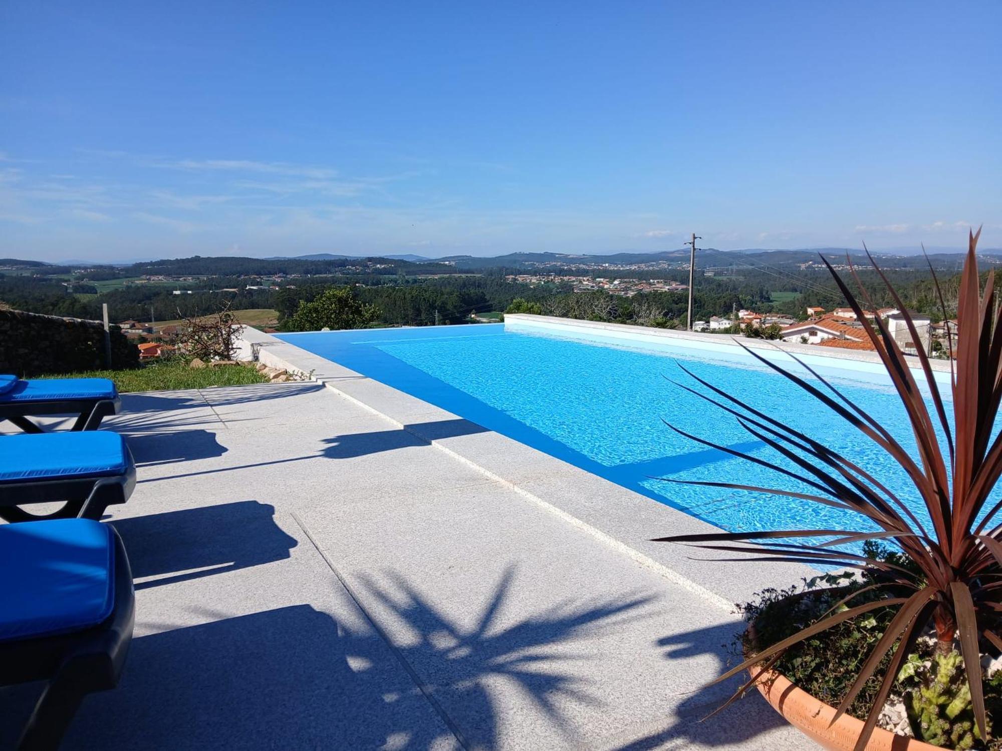 וילה דו קונדה Quintinha Sao Martinho Luxury 2 Suites Villa Eira With Jacuzzi מראה חיצוני תמונה